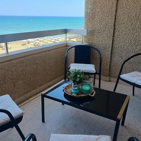 Apollon Sea View Beachfront Ap 302 Ларнака Екстериор снимка
